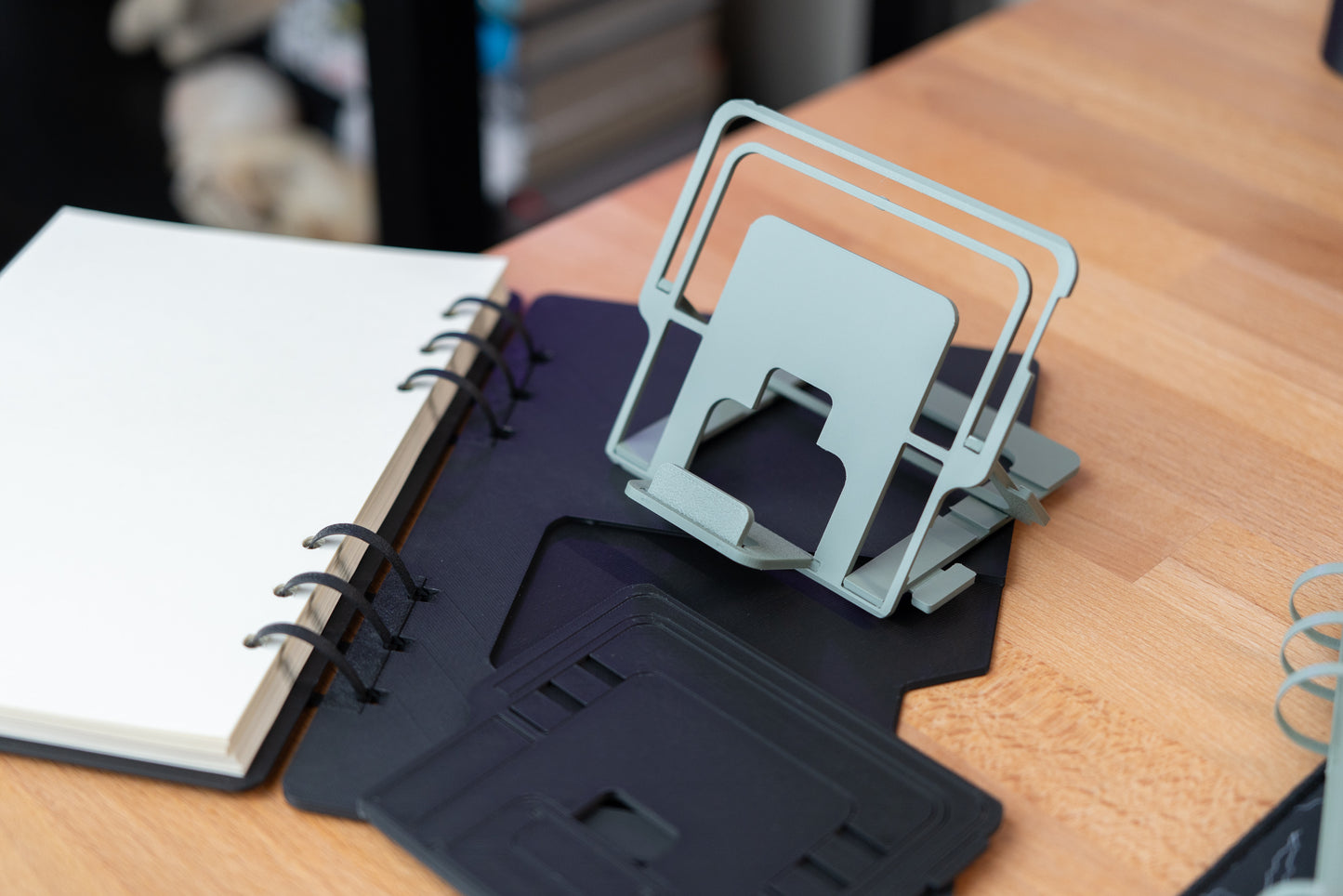 3d printed notebook with hidden stand unfolded