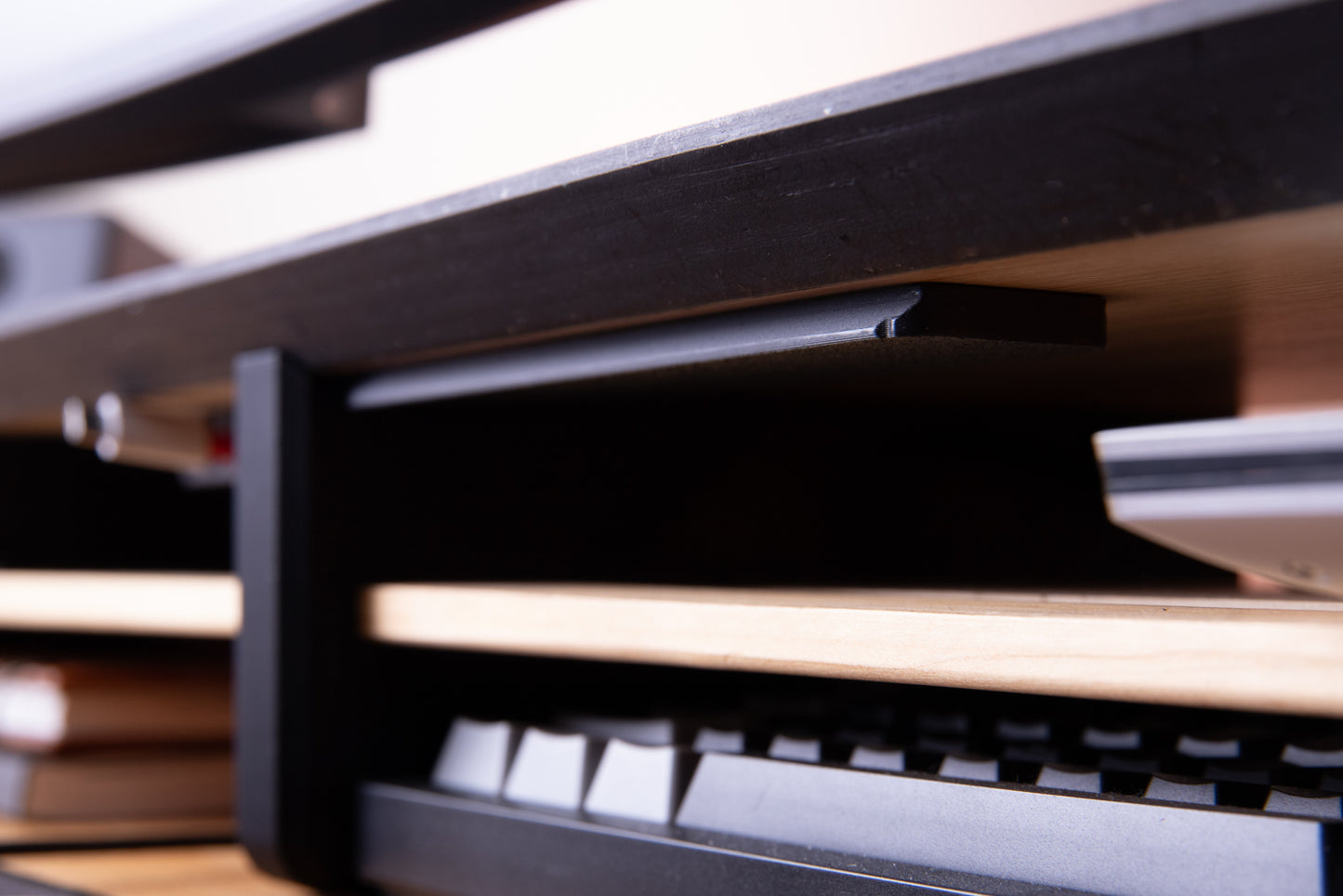DeskRail System Base Rail