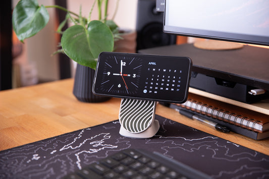 CURVE MagSafe Charging Stand .STL (Digital Files)