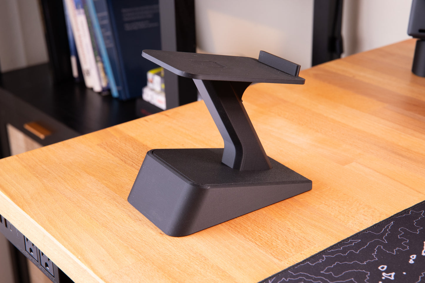 Raised Speaker Stand with Hidden Storage .STL (Digital Files)